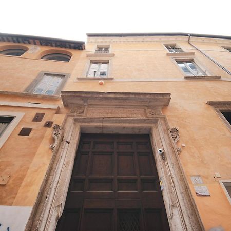 Pettinari By Buddyrent Rome Exterior photo