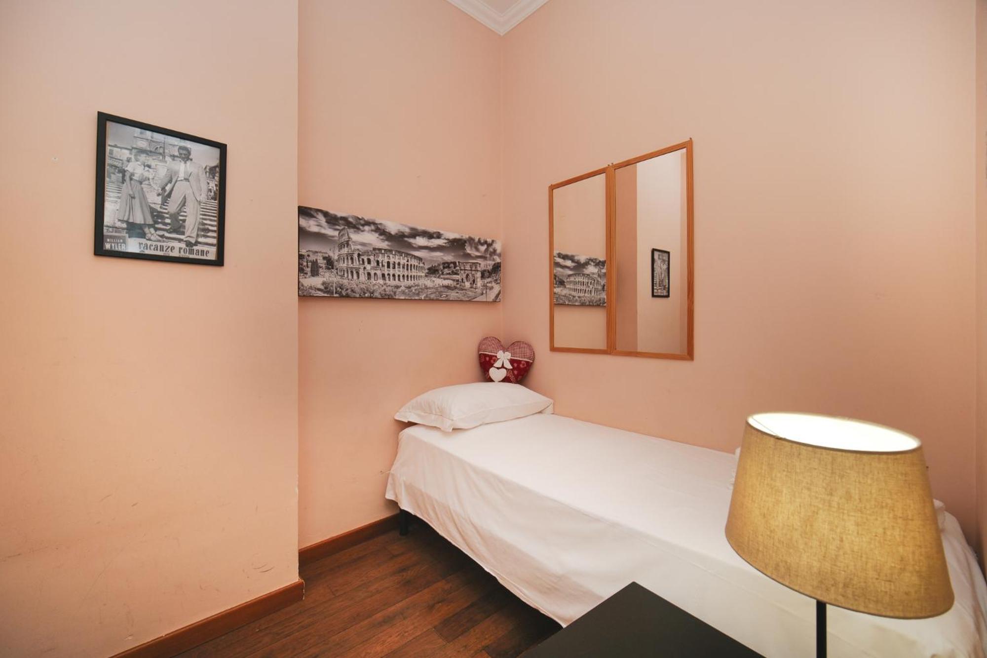 Pettinari By Buddyrent Rome Exterior photo